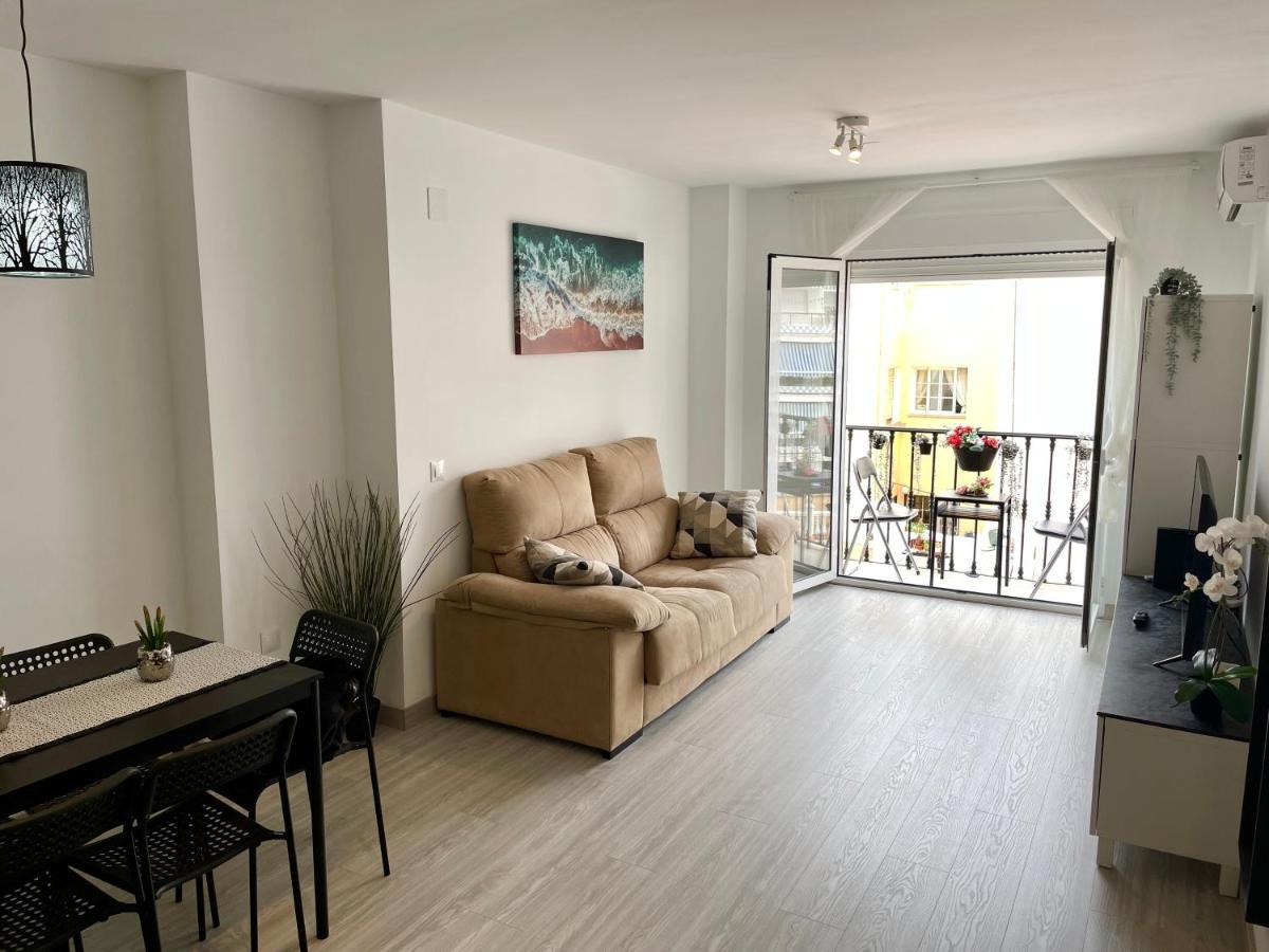 Moderno Piso De 3 Dormitorios En La Playa De Rincon De La Victoria Malaga Luaran gambar